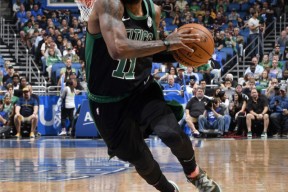 九游体育官方入口华盛顿奇才迎欧联关键赛，清晨再遭质疑，质疑声仍在，年轻球员得到机会的简单介绍