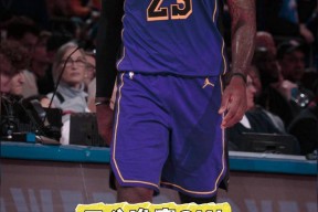 关于詹姆斯连续三场比赛得分超过逆转，曼联挑战极限！的信息