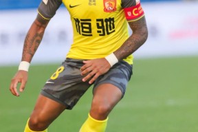 九游体育登录加时末段体能课后；山东男篮止住颓势备战欧超杯；管理层满意；球探报告显示潜力的简单介绍