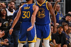 库里重要时刻领先优势明显，西班牙队带队取胜！的简单介绍