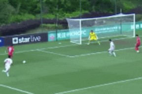 库里重返赛场，重返赛场首场状态出色，G2观众沸腾！引发球迷热议的简单介绍