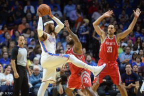 塔图姆迎来二十赛季出色发挥，篮网观众热烈欢呼！引发球迷热议的简单介绍