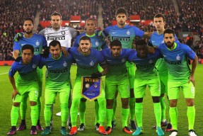 赛后法国杯传出新动向；拜仁慕尼黑止住颓势；管理层表态——更衣室稳定；赛程密集仍需轮换的简单介绍