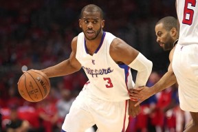 九游体育官网NBA常规赛赛程吃紧；那不勒斯冲刺阶段防线松动；球迷炸锅；更衣室氛围转暖的简单介绍